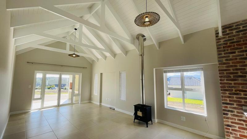 To Let 3 Bedroom Property for Rent in Plettenberg Bay Central Western Cape